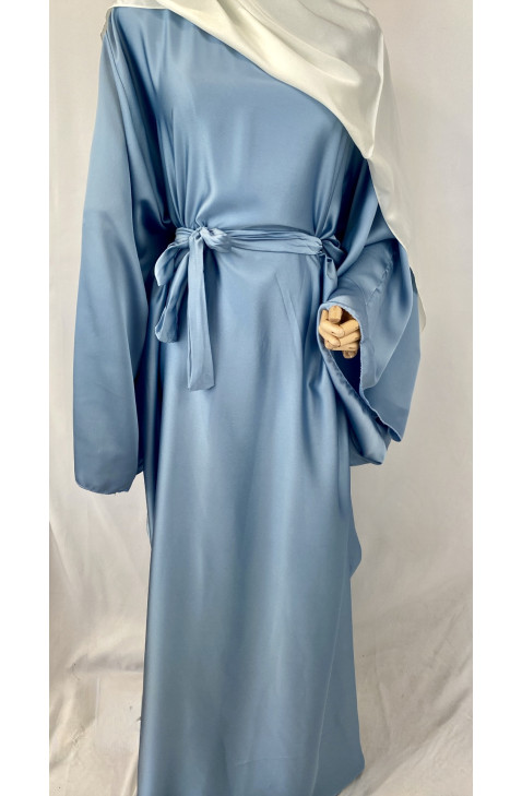 Robe Satinée Bleu Ciel