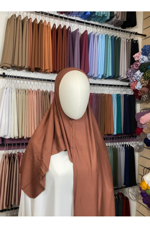 Hijab prêt à enfiler marron terre cuite