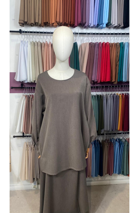 ensemble jupe pull taupe