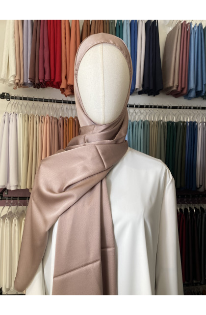 Hijab satiné premium beige rosé