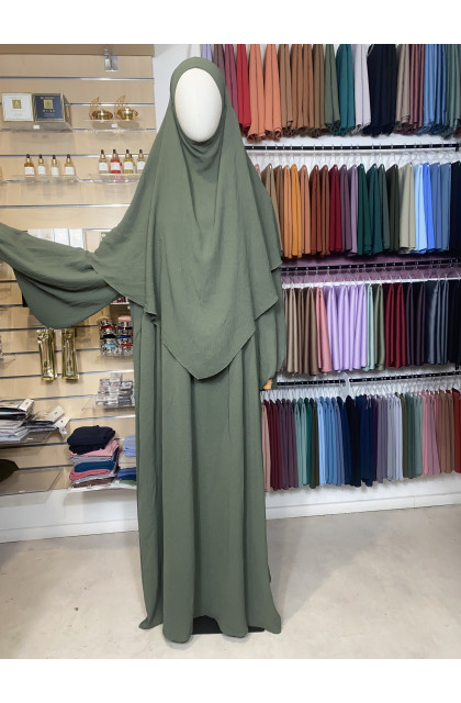 Ensemble en jazz - abaya & khimar vert