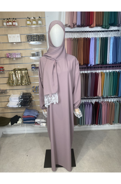 Abaya voile intégré détails en dentelles mulberry