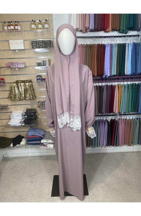Abaya voile intégré détails en dentelles mulberry
