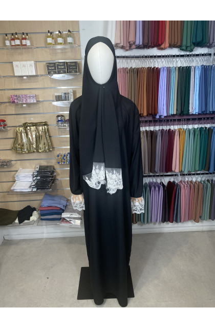 Abaya voile intégré en dentelle noir