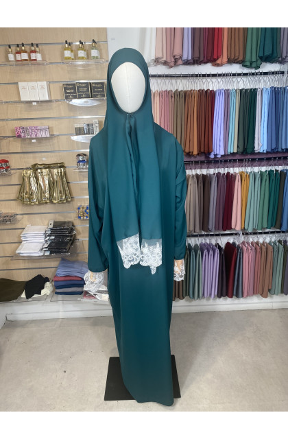 Abaya voile intégré en dentelles vert lagon