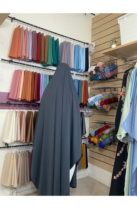Khimar maxi long gris en soie de médine